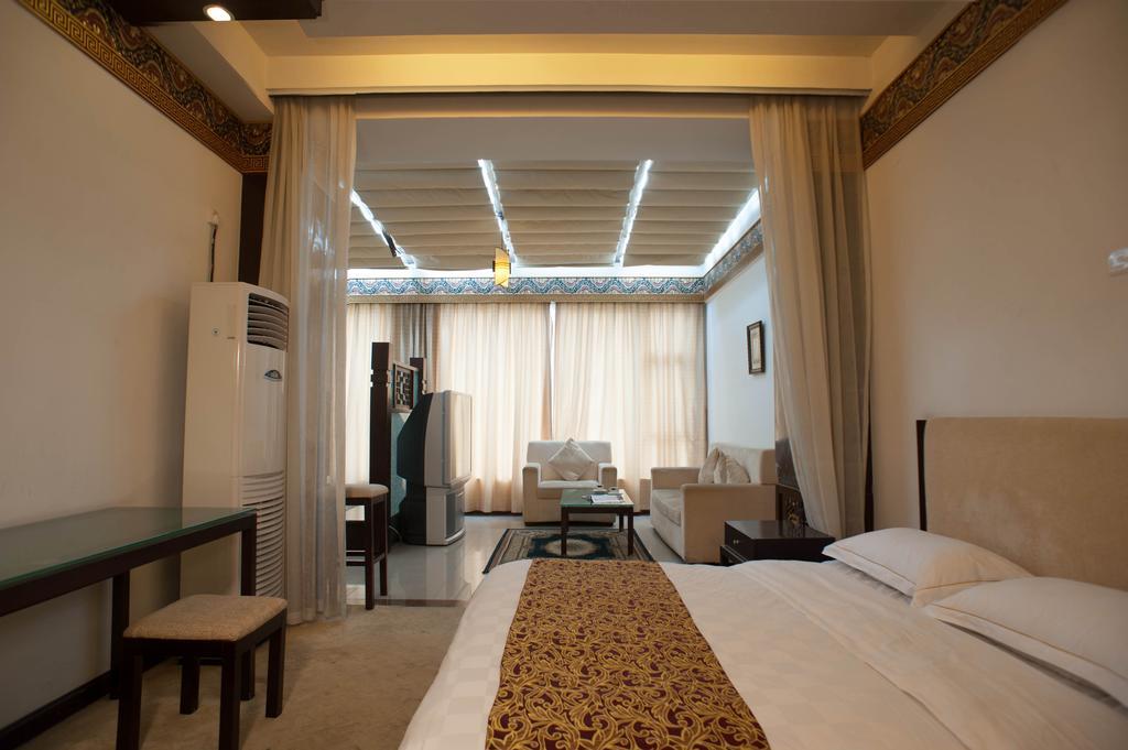Jiuzhaigou Jinzhulinka Resort Hotel Room photo